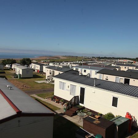 Red Lion Holiday Park อาร์บรอท ภายนอก รูปภาพ