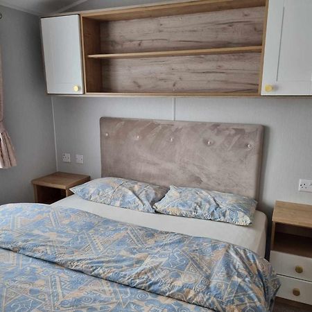 Red Lion Holiday Park อาร์บรอท ภายนอก รูปภาพ