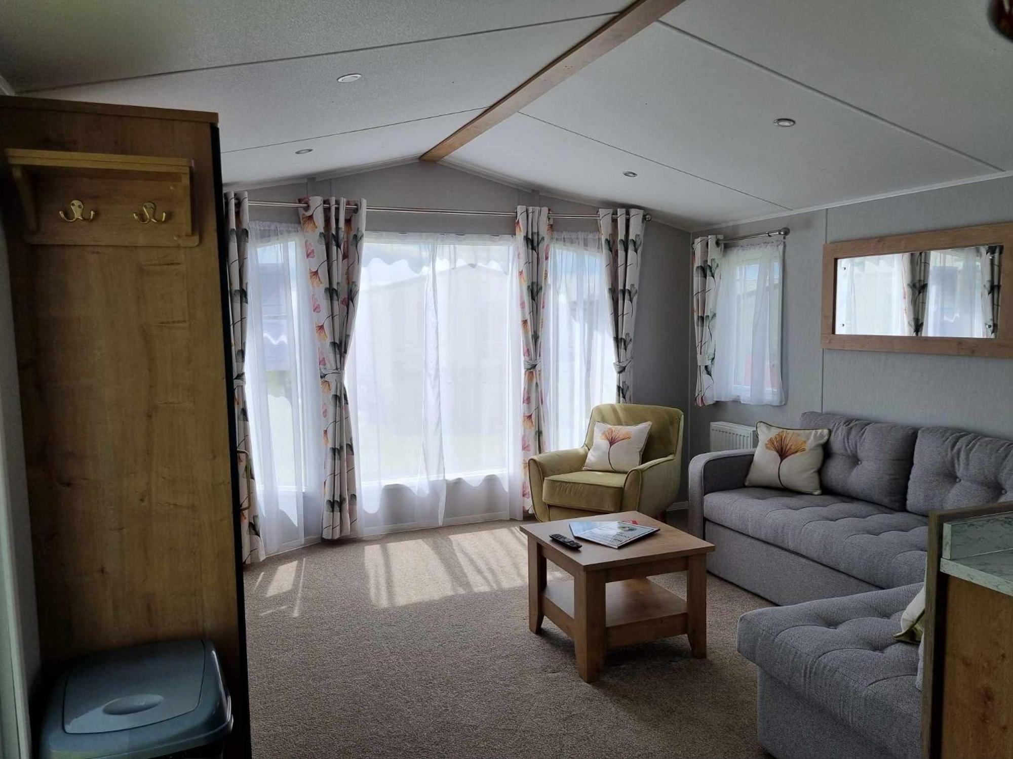 Red Lion Holiday Park อาร์บรอท ภายนอก รูปภาพ